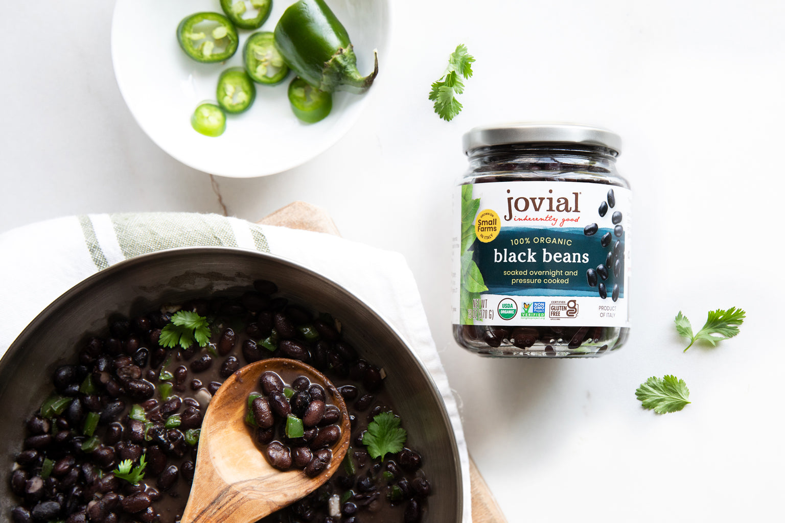 jovial black beans with cilantro, garlic, and jalapeñojovial black beans with cilantro, garlic, and jalapeño