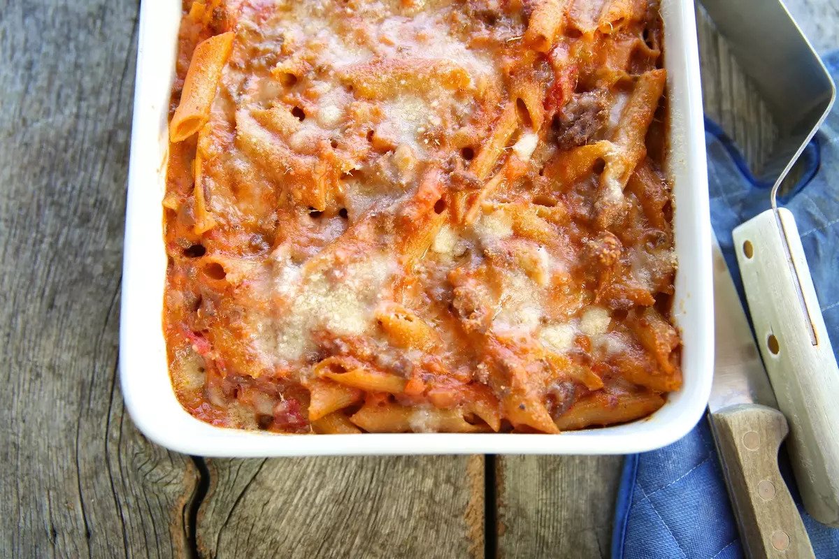 Penne Bolognese Pasta Bake