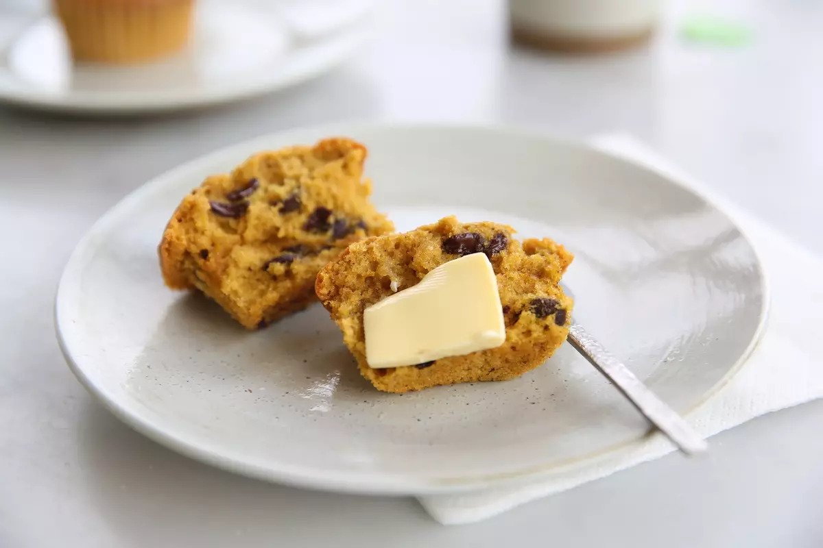 Einkorn Pumpkin Chocolate Chip Muffin Recipe