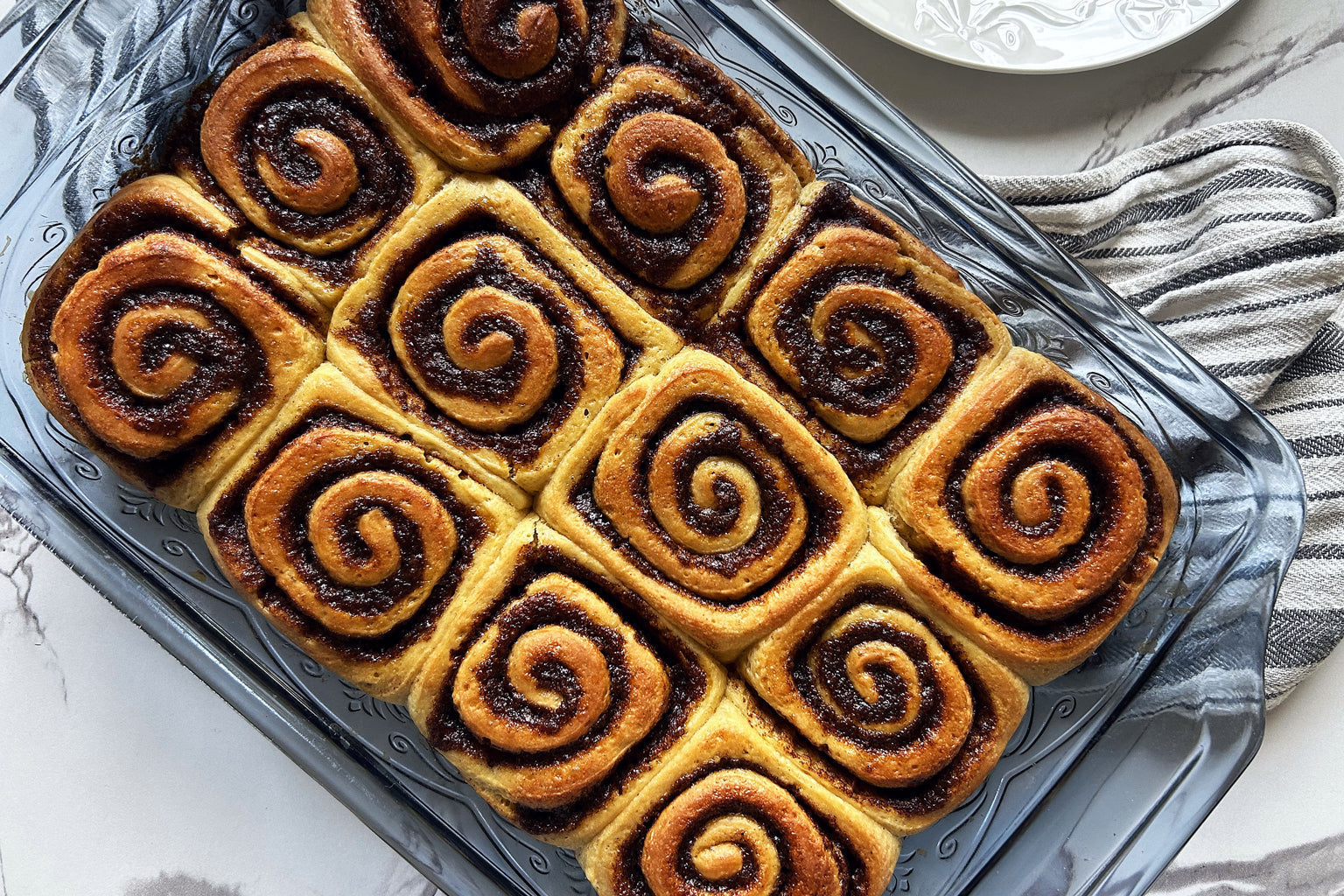 Classic Sourdough Cinnamon Rolls