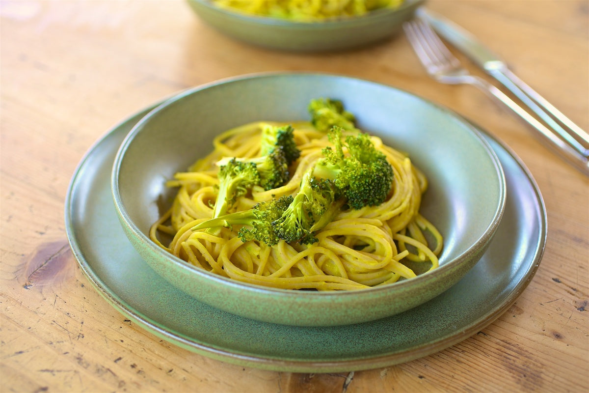 Creamy Chickpea & Roasted Broccoli Spaghetti