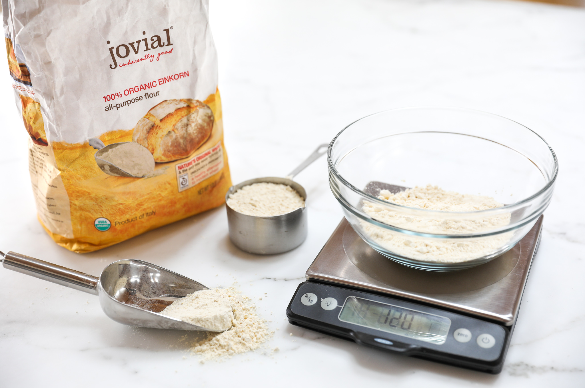 baking with a kitchen scale